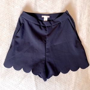 H&M Scalloped Shorts